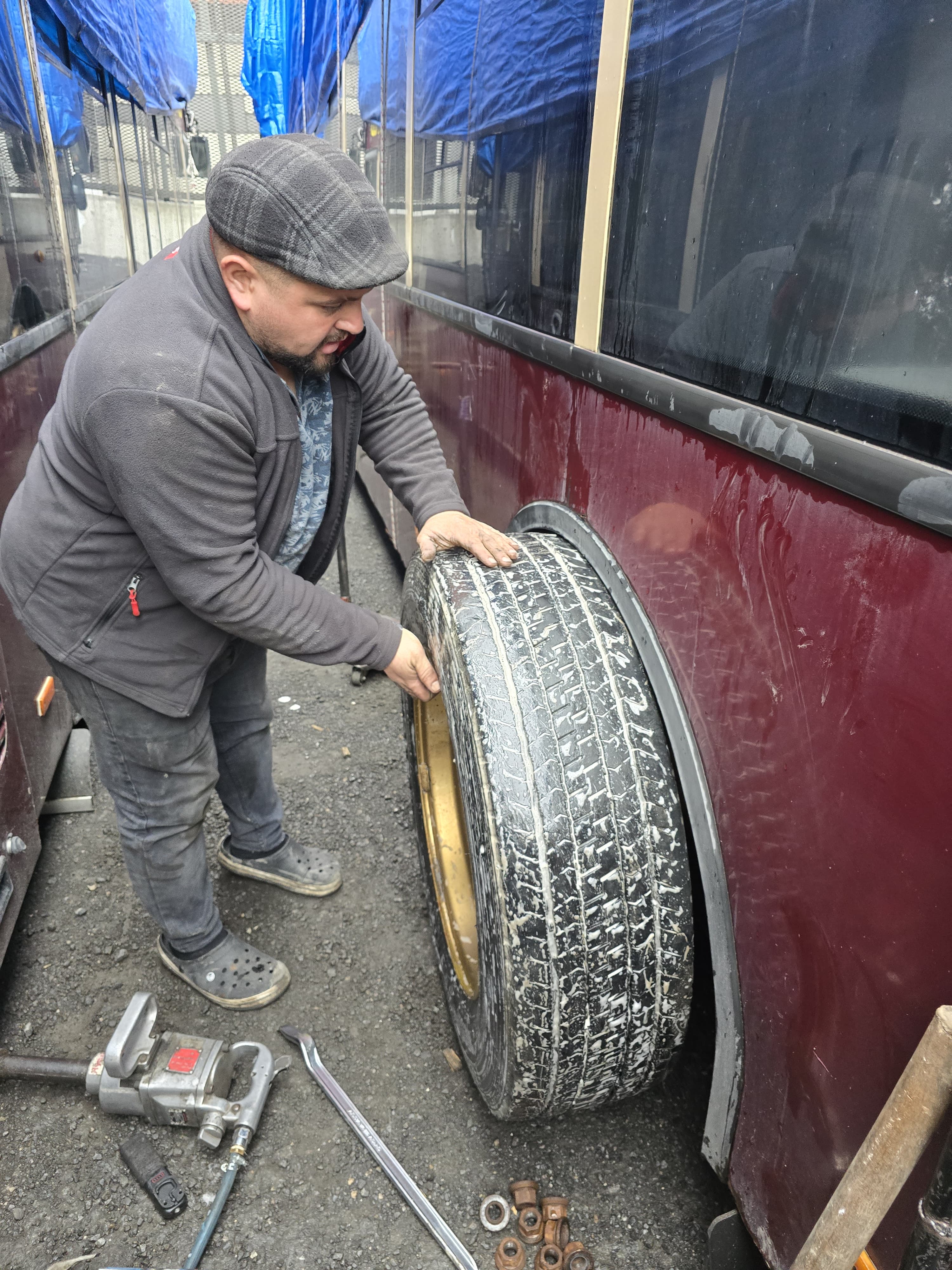 Lastik Sökme Takma - Görsel 1