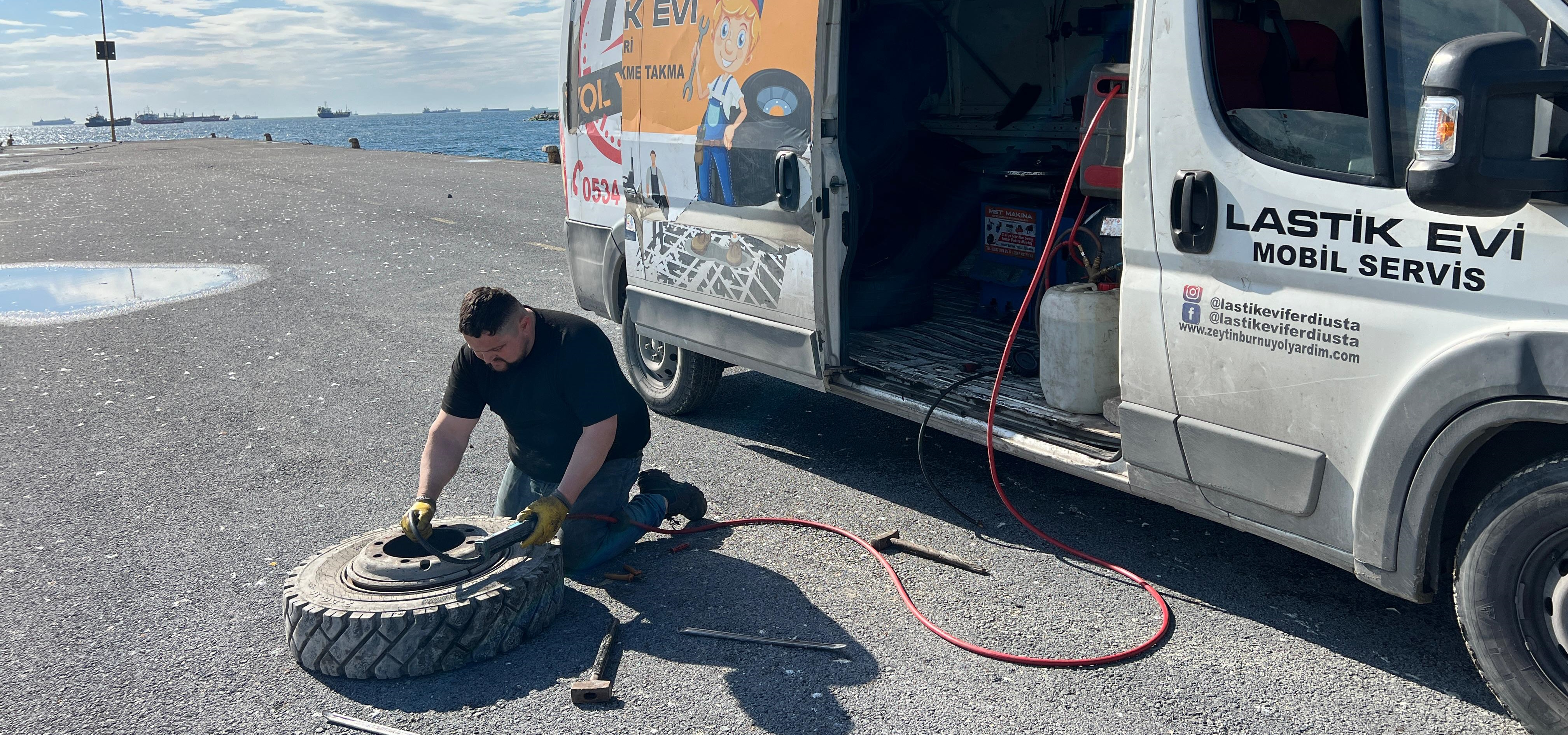 Lastik Sökme Takma - 7/24 Yol Yardım Hizmeti